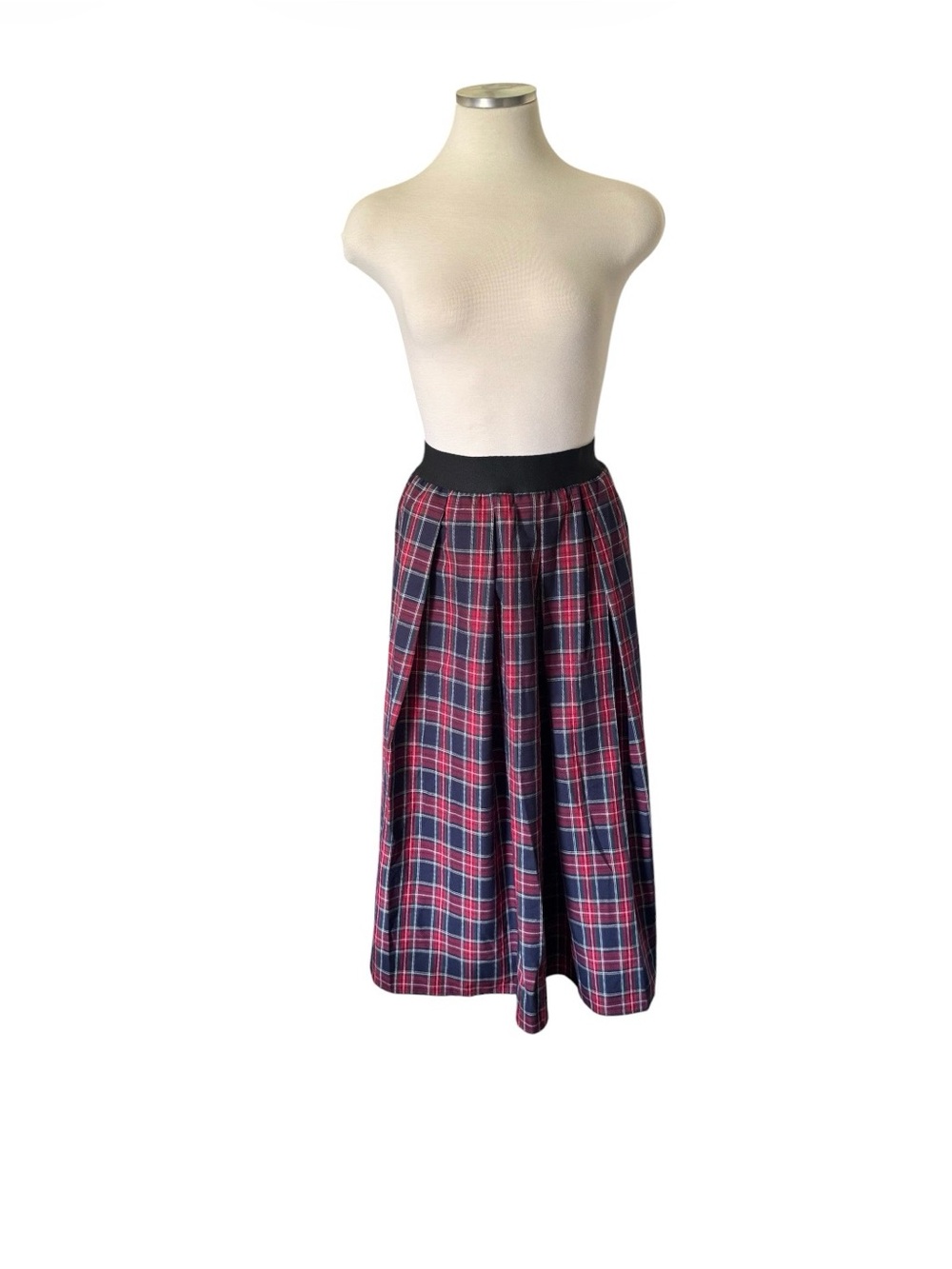 Joan Rivers Red and Navy Plaid Maxi Skirt